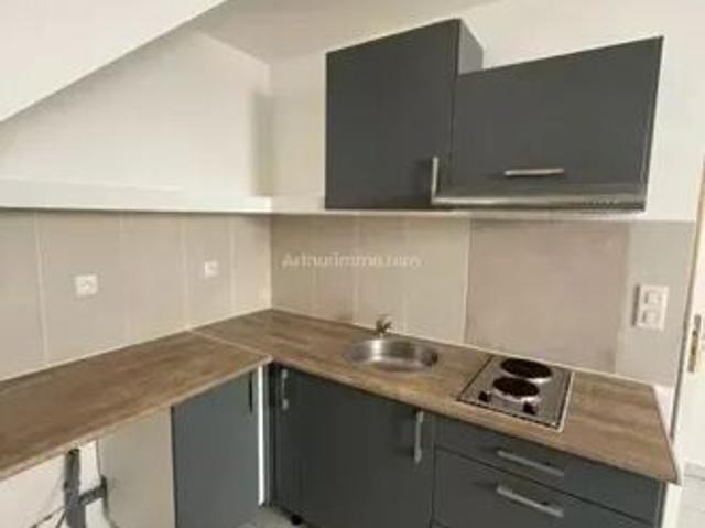 Location Studio 1 pièces 19 m2 à Martigues