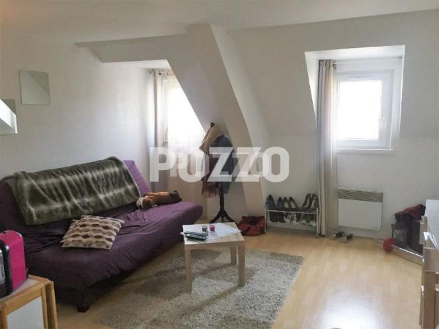Location studio 22.23 m² à CAEN rue de Bayeux