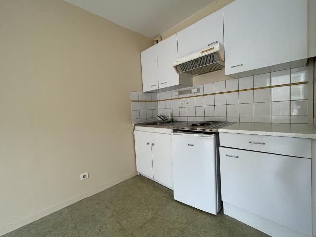Location STUDIO 22,43M2 CENTRE VILLE PARKING | Immo Amiens