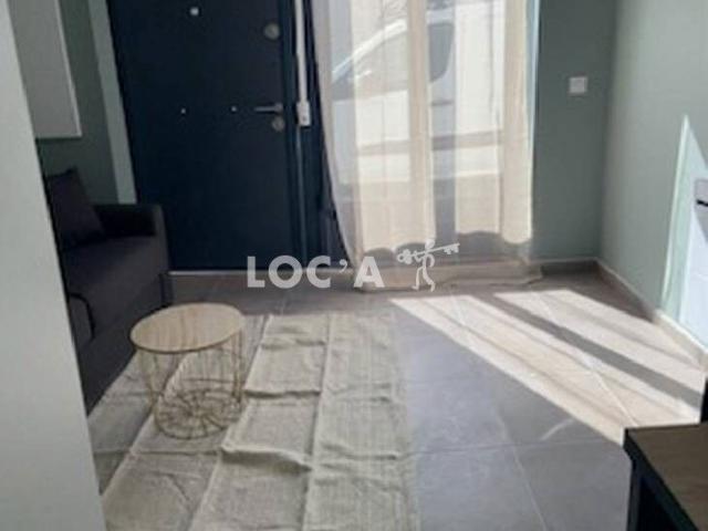 Location Studio 22 m² à Saint Fons 590 ¤ CC /mois