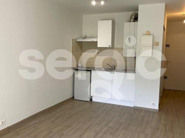 location studio 26 m² saint germain les corbeil 91250