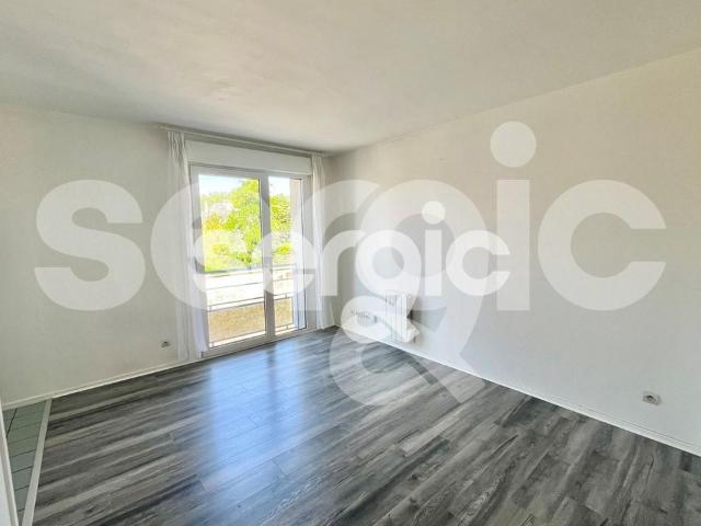 location studio 27 m² amiens 80000