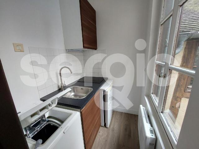 location studio 27 m² compiegne 60200