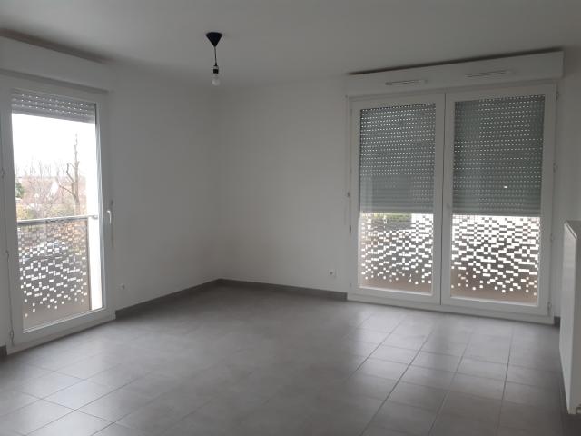 Location STUDIO 29M2 bondoufle 740 euros charges comprises | Flor'immo