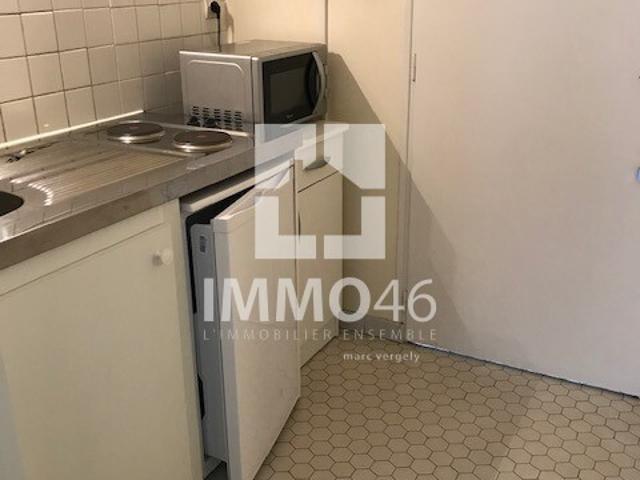 Location studio Cahors 46000, 17m², 1 pièces. STU SER 9
