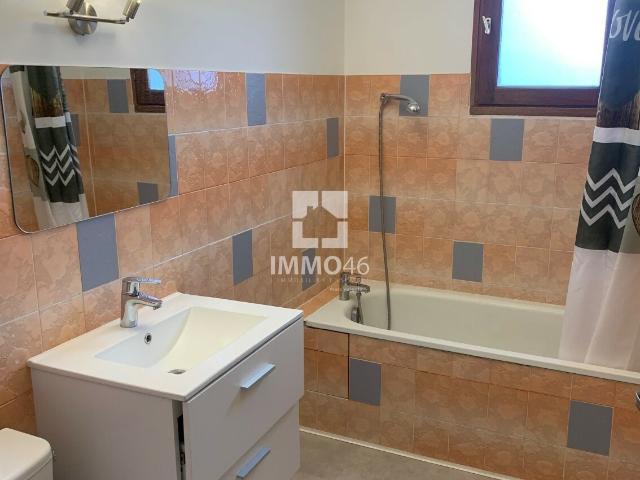 Location studio Cahors 46000, 34m², 1 pièces. STU ANG MER