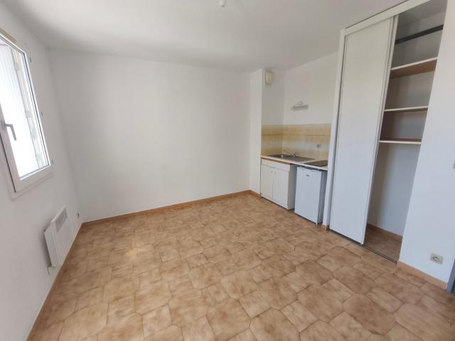 Location studio Clermont l'Hérault 1 pièce 21.37m² 430€ | Laborie Immobilier