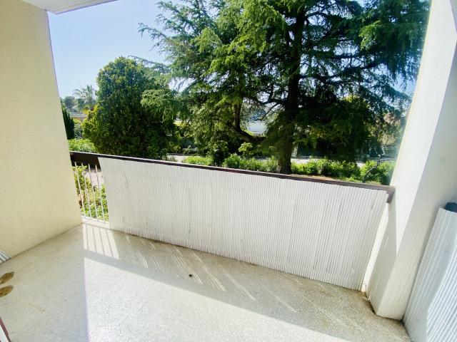 Location Studio avec terrasse Carqueiranne | Grech Immobilier