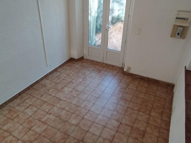 Location Studio avec chambre sur mezzanine | Agence Clemenceau