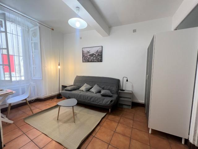 Location STUDIO AVIGNON INTRA MUROS 20 M² | Corum Immobilier