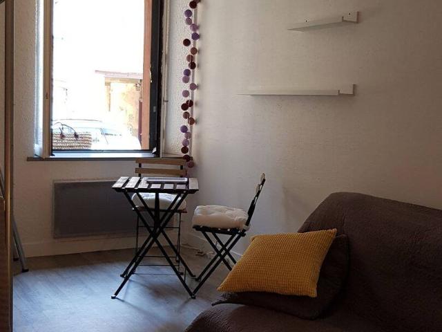Location studio, hyper centre rennais