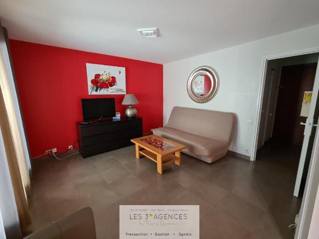 Location STUDIO MEUBLE CAVALAIRE SUR MER | Les 3 Agences