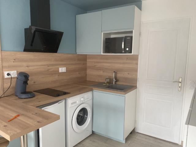 Location STUDIO MEUBLE entièrement rénové | Clémenceau Gestion Immobilière