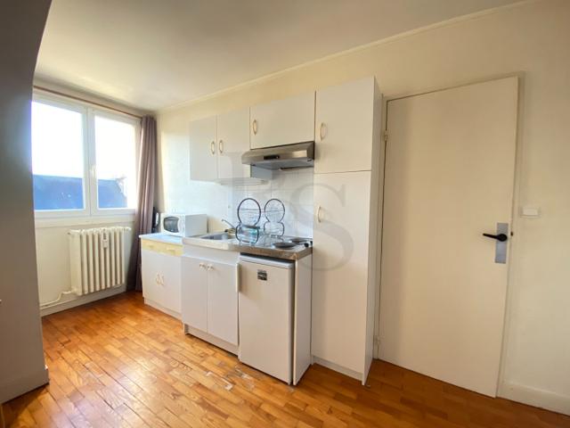 LOCATION STUDIO MEUBLE FLERS