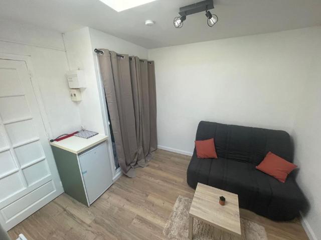 LOCATION STUDIO MEUBLE TARBES CENTRE VILLE