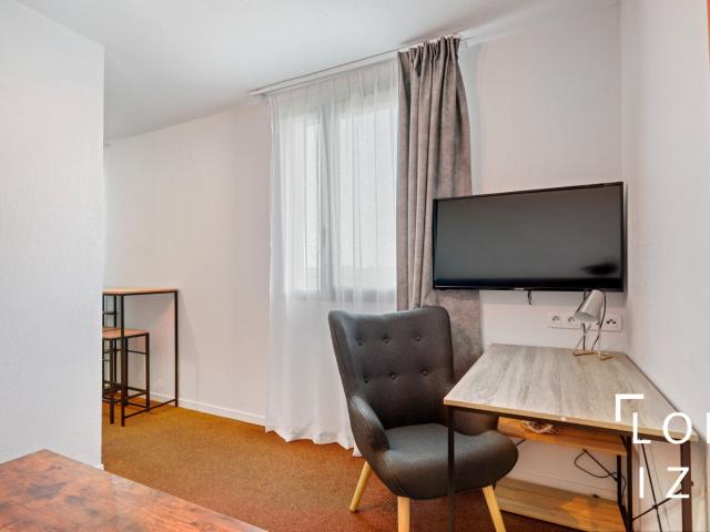 Location studio meublé 21m² Avignon gare TGV
