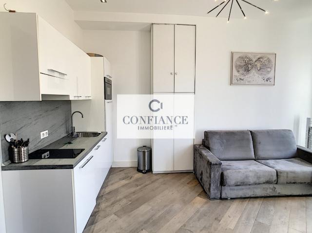 Location studio Nice Place masséna, 17m² 1 pièce 790€
