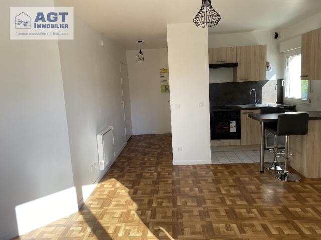 LOCATION STUDIO PROCHE CENTRE VILLE