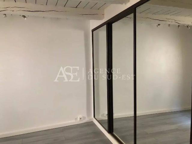 Location studio quartier Bellagarde centre ville Aix en Proven