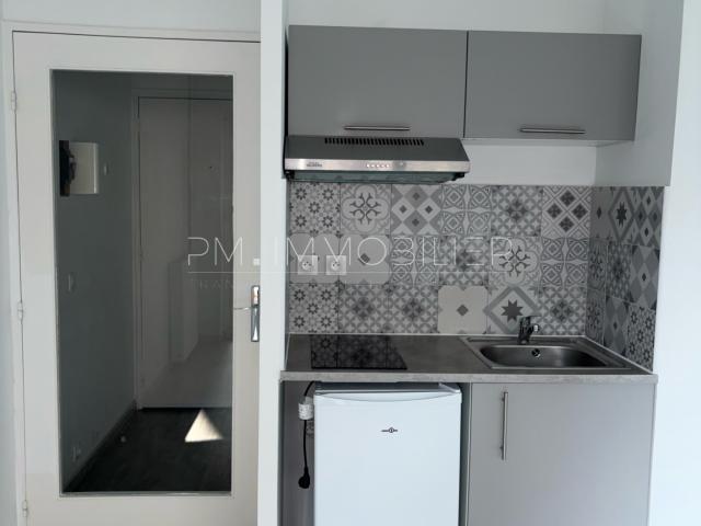 Location Studio Rue Madon