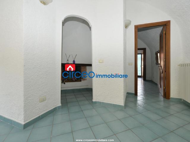Locazione Rif. LOC99 Bilocale Con Vista Mare Nel Centro Storico