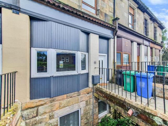Lochgelly Road, Cowdenbeath KY4, 2 bed flat to rent, £700 pcm | PrimeLocation