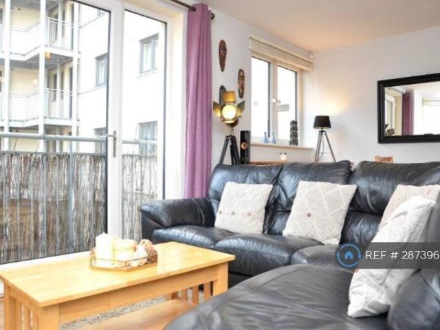 Lochend Parkview, Edinburgh, EH7 2 bed flat to rent £1,495 pcm £345 pw
