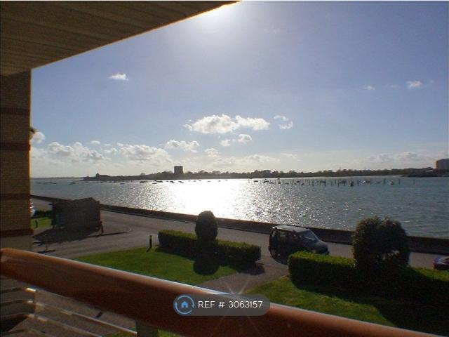 Lock Approach, Port Solent, Portsmouth PO6, 2 bed flat to rent, £1,400 pcm | PrimeLocation