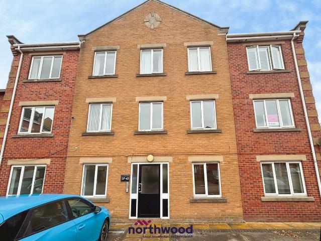 Lock Keepers Court, Victoria Dock, Hull HU9, 2 bed flat to rent, £825 pcm | PrimeLocation
