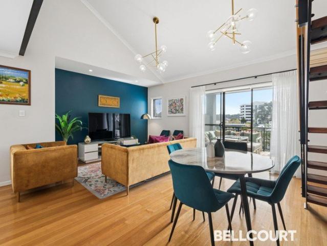 LOCK & LEAVE LIFESTYLE WITH BONUS LOFT!