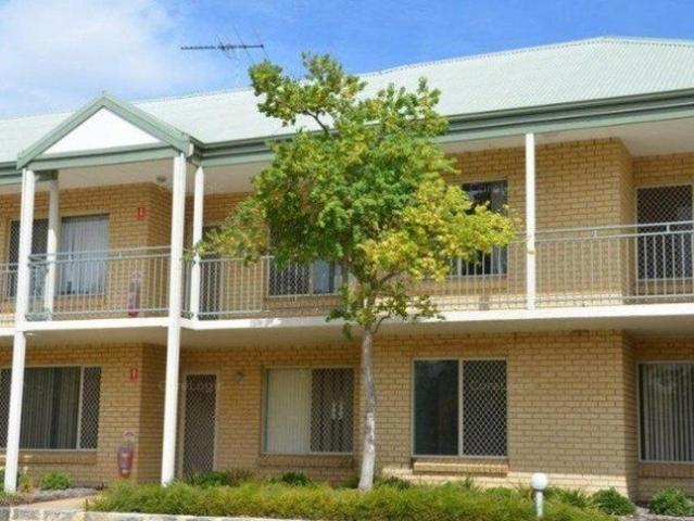 Lock & Leave Rental close to All Amentias Fiona Stanley, Murdoch Station & Freeway