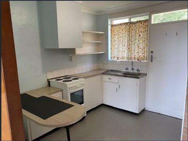 LOCK & LEAVE UNIT WITH OCEAN VIEWS