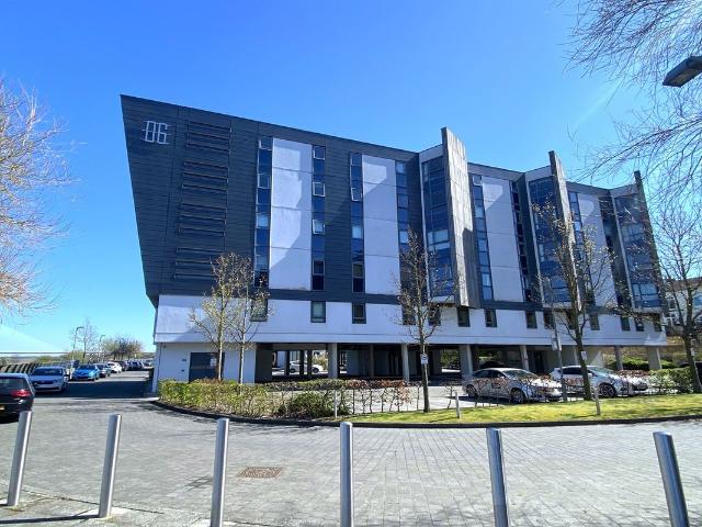 Lock, The Decks, Runcorn WA7, 1 bed flat to rent, £650 pcm | PrimeLocation