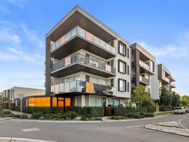 Lock up and leave Penthouse Living in the Heart of West Lakes