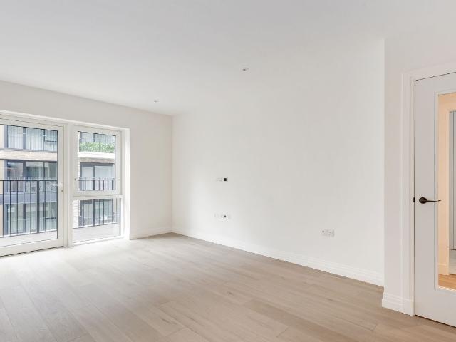 Lockgate Road, London SW6, 1 bed flat to rent, £2,950 pcm | PrimeLocation
