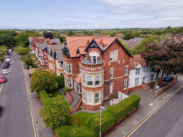 Lockwood Avenue, Poulton le Fylde 2 bed apartment to rent £1,625 pcm £375 pw