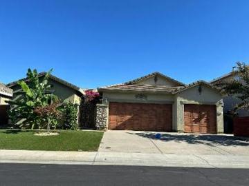 Lockton Dr