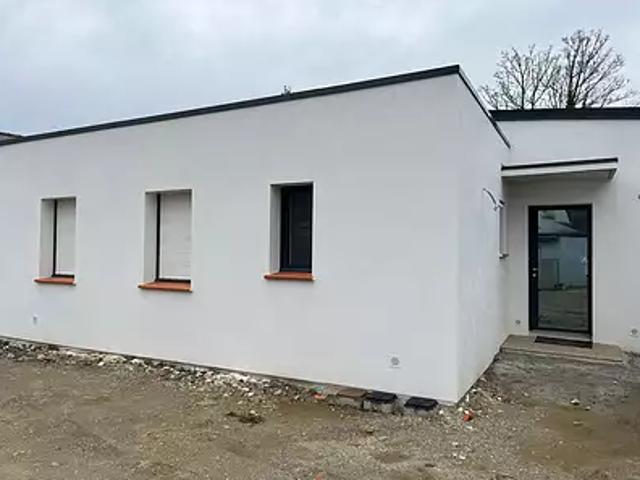 Locminé 56500 Location maison 5 pièces t5 au dernier étage