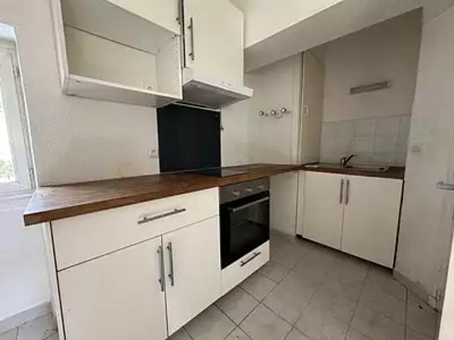 Lodève 34700 Achat / Vente appartement 2 pièces t2