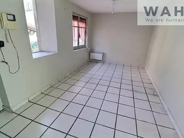 Lodève 34700 Achat / Vente appartement 2 pièces t2 au dernier étage