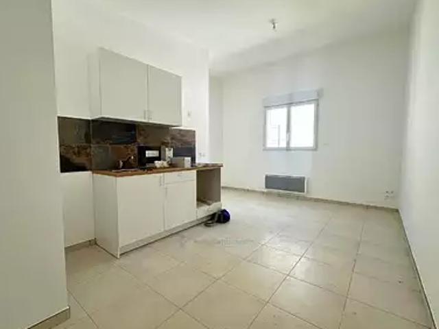 Lodève 34700 Location appartement 1 pièce t1