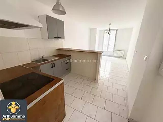 Lodève 34700 Location appartement 2 pièces t2