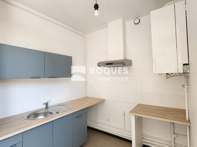 Lodève centre, appartement T4 avec place de stationnement !