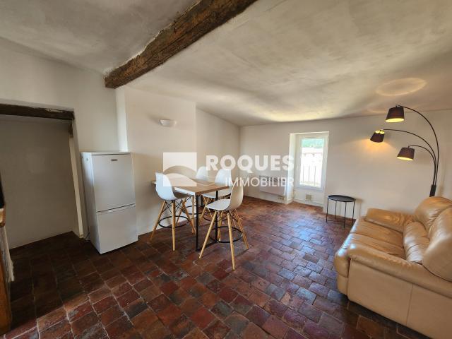 Lodève centre ville, Appartement F3, 55m2 habitables