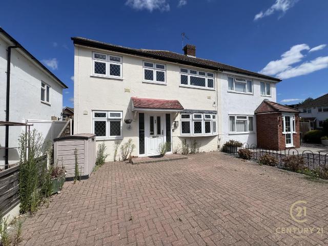Lodge Way, Shepperton TW17, 4 bed semi detached house to rent, £2,450 pcm | PrimeLocation