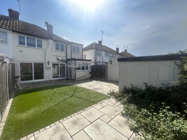 Lodge Way, Shepperton TW17, 4 bed semi detached house to rent, £2,540 pcm | PrimeLocation