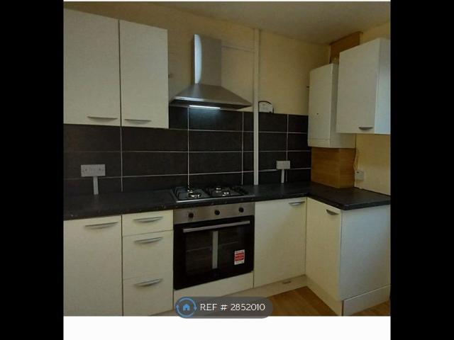 Lodge Avenue, Dagenham RM8, 1 bed flat to rent, £1,650 pcm | PrimeLocation
