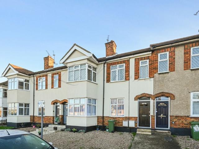 Lodge Court, High Street, Hornchurch RM12, 2 bed flat to rent, £1,650 pcm | PrimeLocation