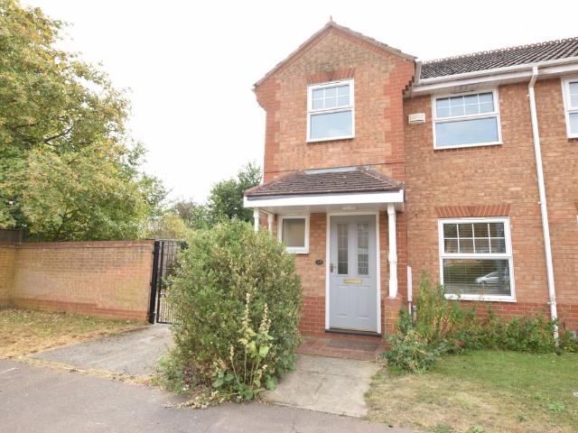Lodge Close, Huntingdon PE29, 3 bed semi detached house to rent, £1,400 pcm | PrimeLocation
