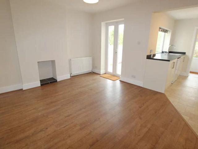 Lodge Close, Penn Hill, Poole